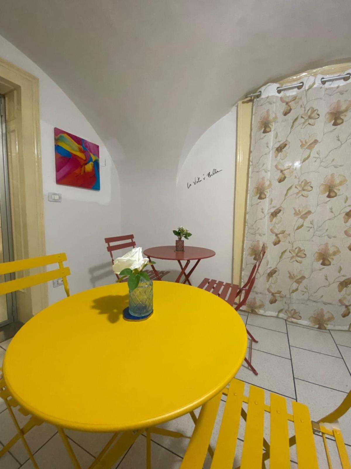 Ciuri Tuttu L'Annu Rooms カターニア エクステリア 写真